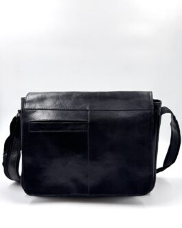 Голяма унисекс чанта през рамо от естествена кожа в черно 1571