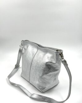 Дамска чанта през рамо от естествена кожа в сребристо 216