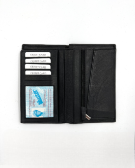 Вертикален портфейл от естествена кожа в черен цвят