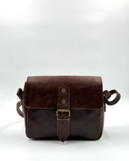 Унисекс мароканска чанта през рамо от естествена кожа в тъмнокафяво 09776