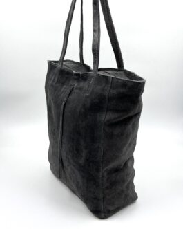 Дамска чанта тип торба от естествен велур в сиво
