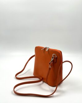 Малка дамска чанта през рамо от естествена кожа в оранжево 404
