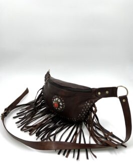 Дамска бохо чанта тип паласка от естествена кожа с ресни и камък