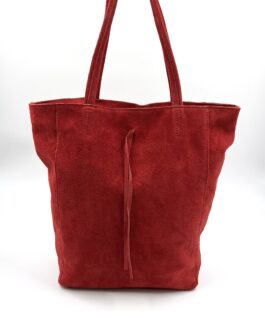 Дамска чанта тип торба от естествен велур в червено