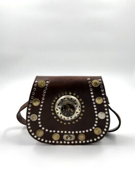 Дамска чанта от естествена кожа с камък и монети в тъмнокафяво 2