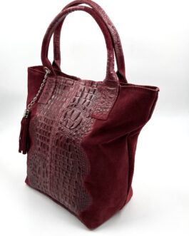 Дамска чанта тип торба от естествен велур в червено 220
