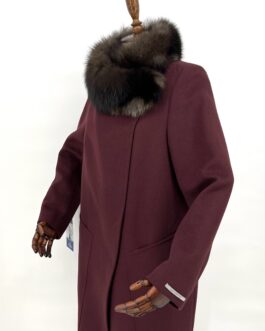 Луксозно дълго дамско палто в цвят бордо