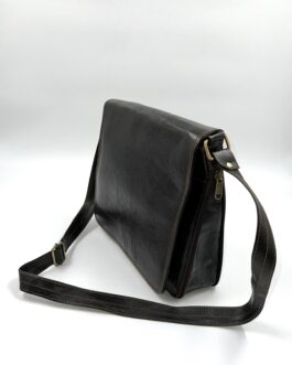 Мъжка чанта през рамо от естествена кожа в тъмнокафяво 0211