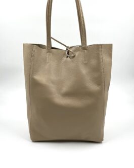 Дамска чанта тип торба от естествена кожа в бежово