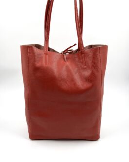 Дамска чанта туп торба от естествена кожа в червено 2