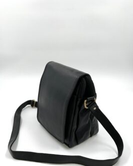 Мъжка чанта през рамо от естествена кожа в черно 0211