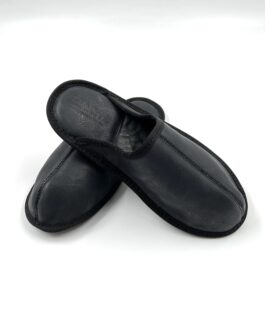 Дамски домашни пантофи от естествена кожа в черно