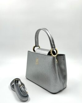 Малка дамска чанта от естествена кожа в сребристо 1010