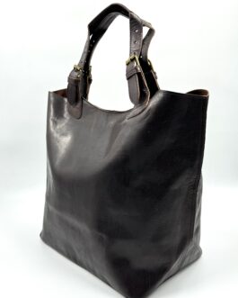 Голяма дамска чанта тип торба от естествена кожа в тъмнокафяво 0559
