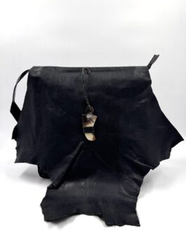 Мароканска чанта през рамо листо и рог в черно 0653