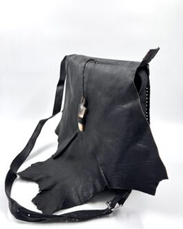 Мароканска чанта през рамо листо и рог в черно 0653