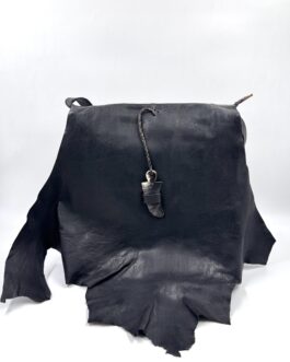 Мароканска чанта през рамо листо и рог в черно 0653-6