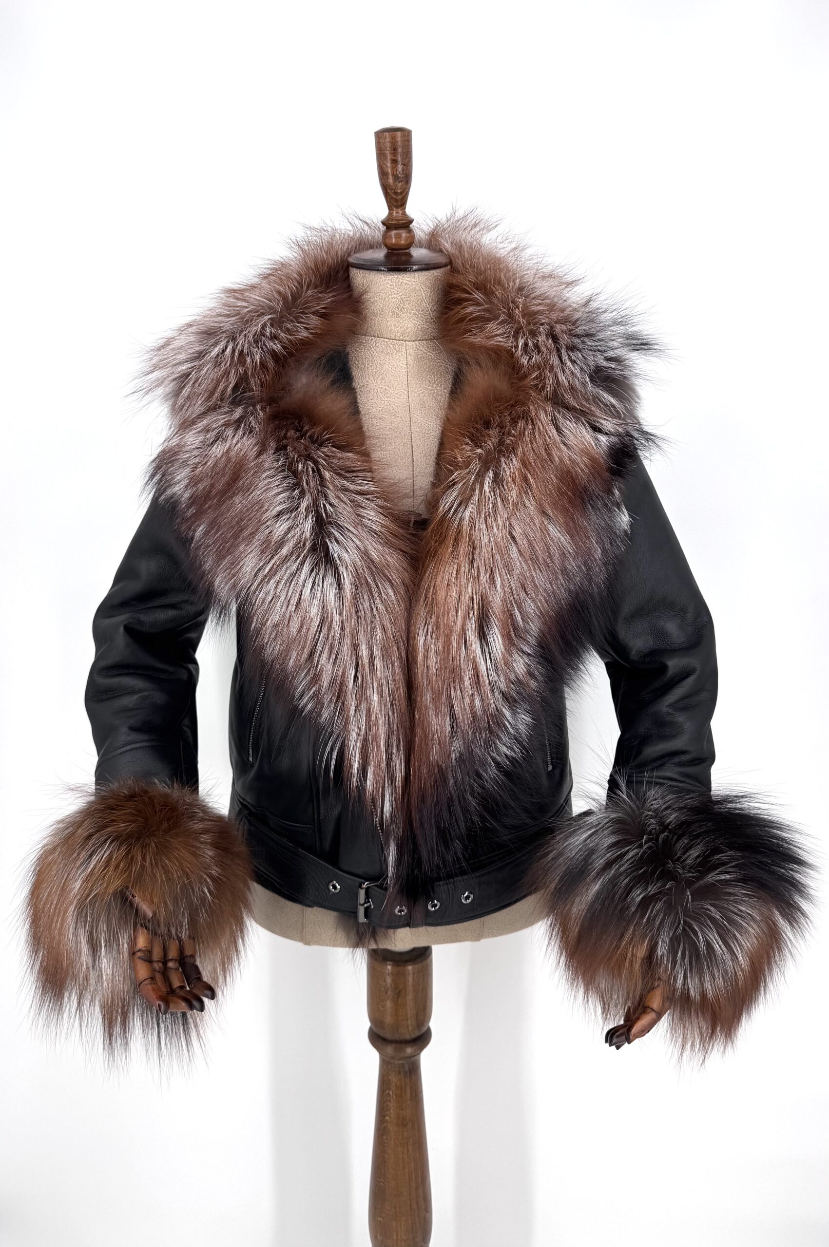 IMG_2264 кожух агнешка тула и естествен косъм лисица дамско палто