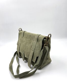 Дамска чанта през рамо от естествен велур в зелено 1237