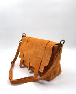 Дамска чанта през рамо от естествен велур в оранжево 1237