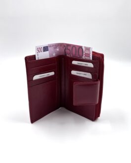 Дамски портфейл от естествена кожа в червено 3-842