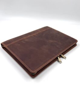 Папка А4 формат от естествена кожа в кафяво 8850