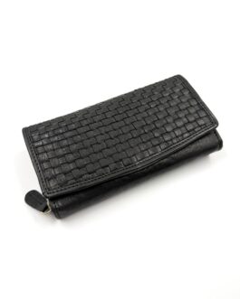 Голям дамски портфейл от естествена прана кожа в черно 0529