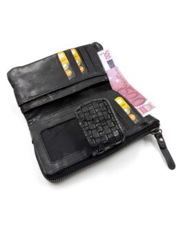 Дамски портфейл от естествена прана кожа в черно 7014