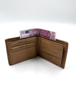 Мъжки портфейл от естествена прана кожа в кафяво 14-703