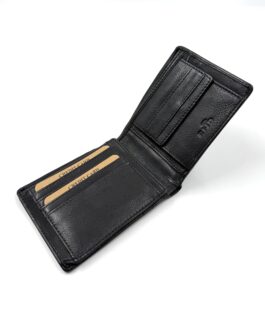 Мъжки портфейл от естествена прана кожа в черно 14-703